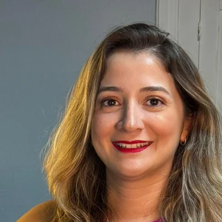 Flávia Corrêa, contadora